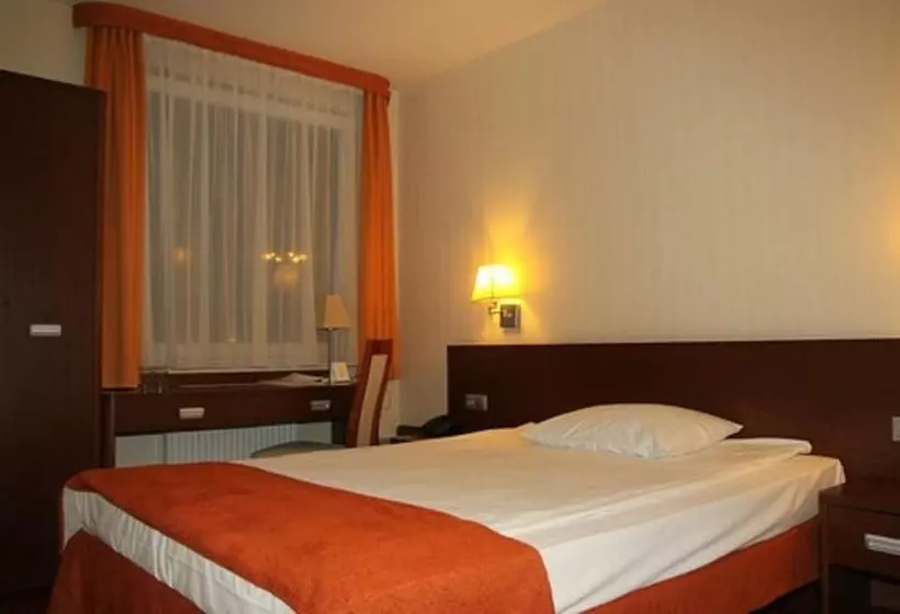 Fotos del hotel Arena Expo:  2