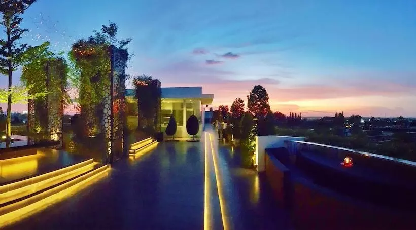 Fotos del hotel Fm7 Resort Hotel - Jakarta Airport:  24