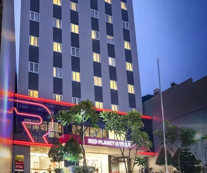 Red Planet Jakarta Pasar Baru