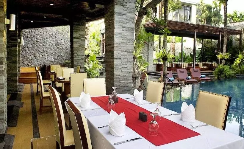 Fotos del hotel The Bali Dream Villa & Resort Echo Beach Canggu:  4