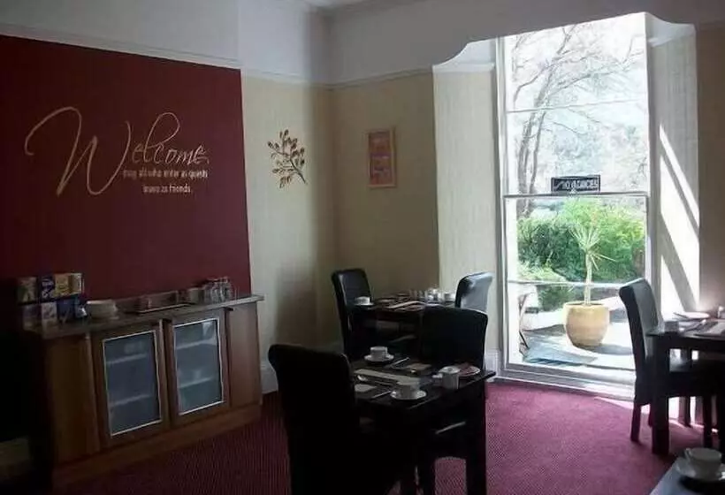 Fotos del hotel The Wellsway:  2