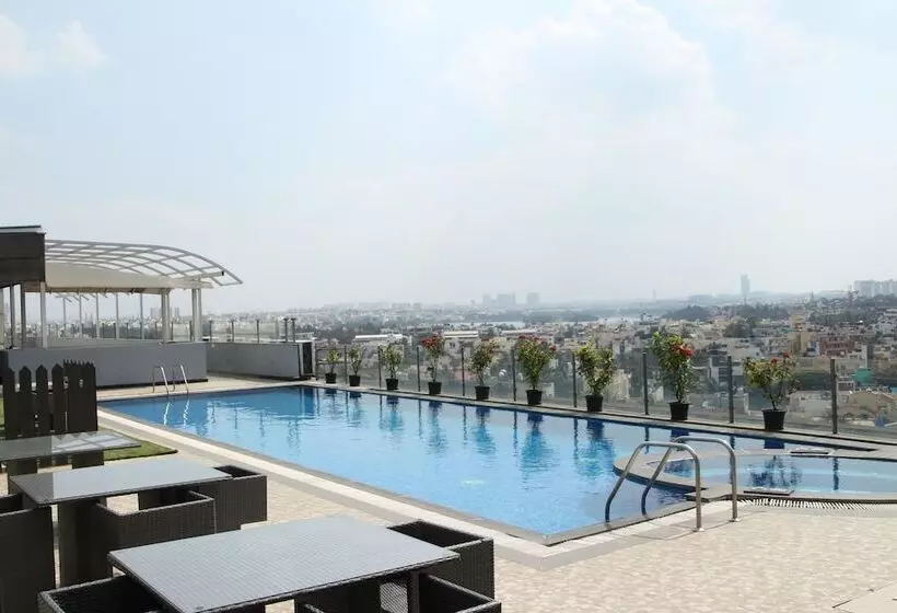 Fotos del hotel Davanam Sarovar Portico Suites:  3