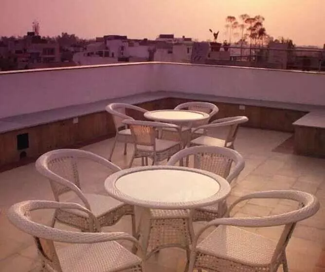 Fotos del hotel Ivory 32:  6