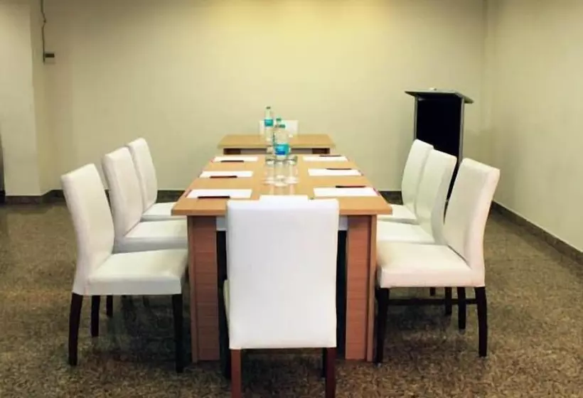 Fotos del hotel Ivory 32:  5