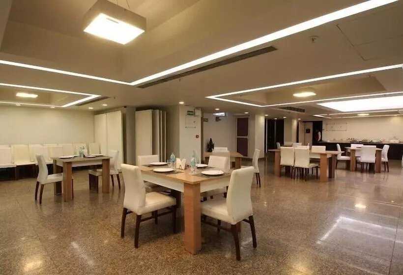 Fotos del hotel Ivory 32:  2