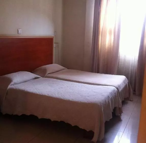 Fotos del hotel Ivys:  5