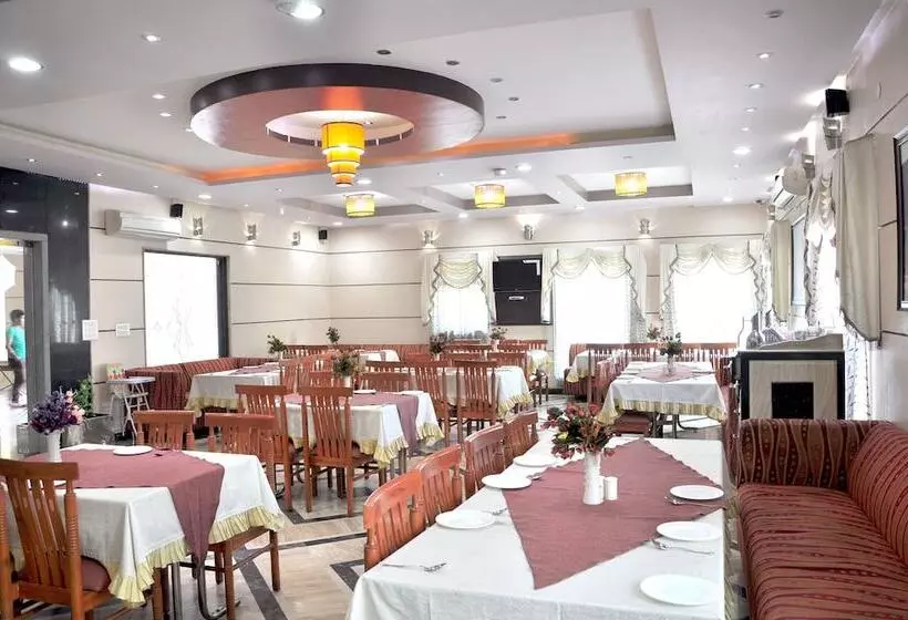 Fotos del hotel Sun  Agra:  10