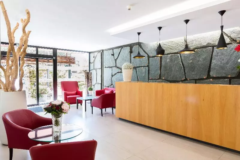 Fotos del hotel Hôtel Rotonde:  3