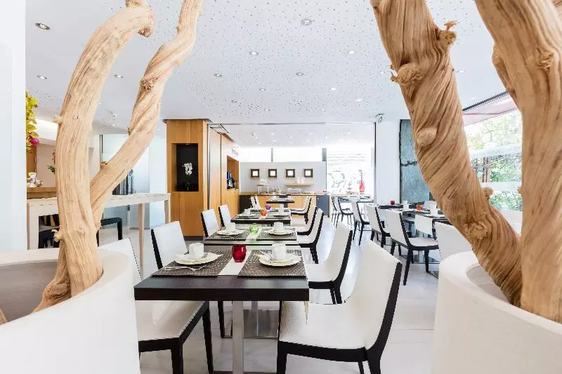 Fotos del hotel Hôtel Rotonde:  14