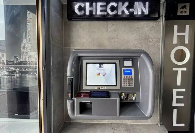 Fotos del hotel Smarty Cologne Dom   Boardinghouse  Kontaktloser Self Checkin:  11