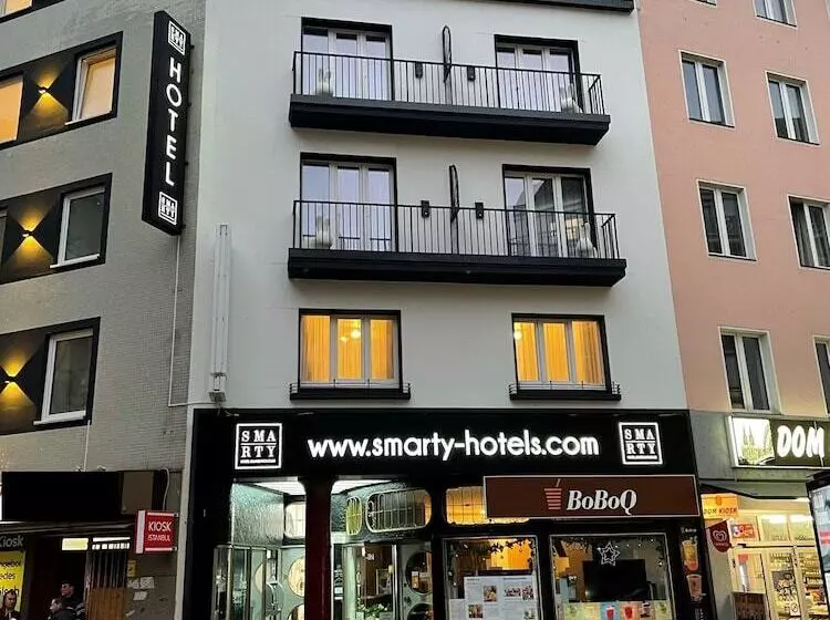Smarty Cologne Dom   Boardinghouse  Kontaktloser Self Checkin