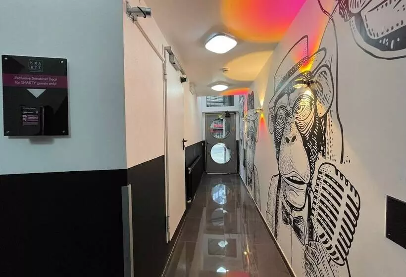 Fotos del hotel Smarty Cologne Dom   Boardinghouse  Kontaktloser Self Checkin:  2