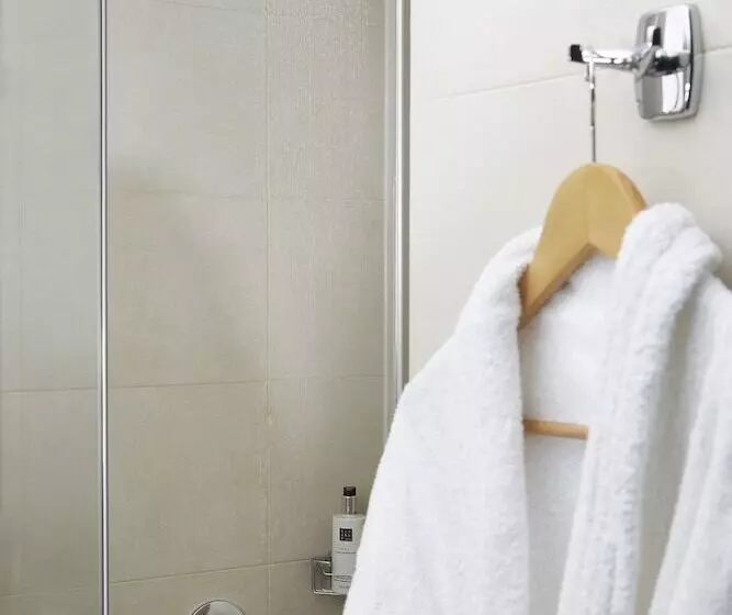 Fotos del hotel The Westbridge:  10