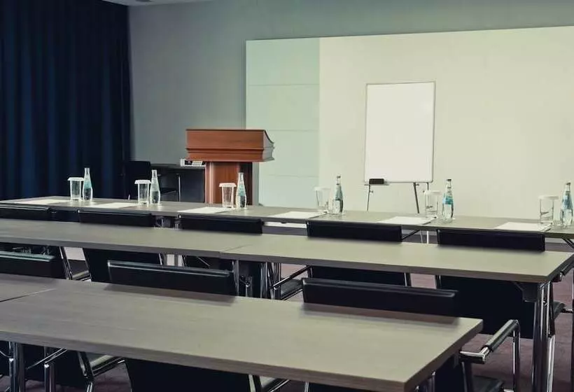 Fotos del hotel Chirag Plaza:  5