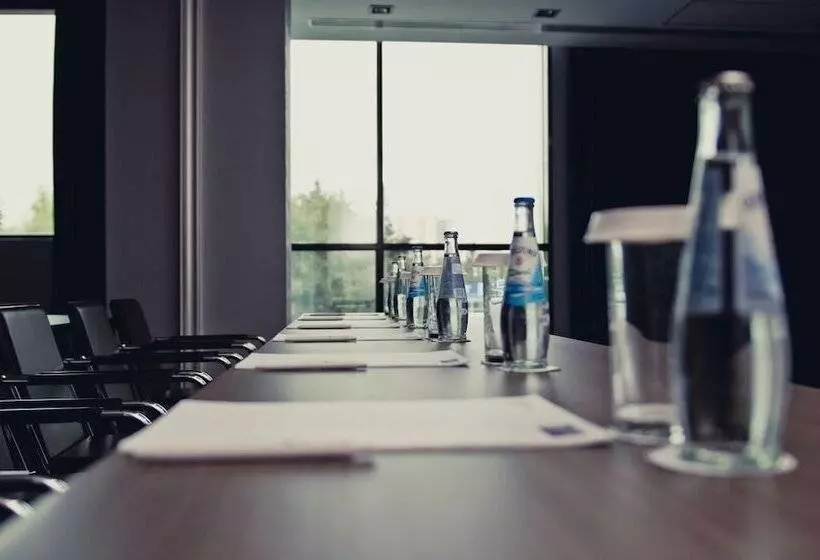 Fotos del hotel Chirag Plaza:  16