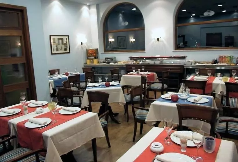 Fotos del hotel Santiago:  9