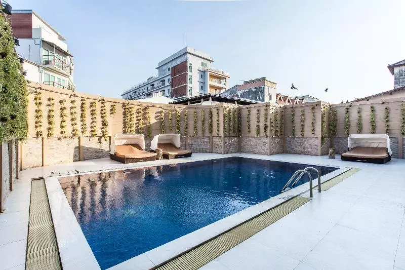 Fotos del hotel Patong Heritage  Phuket  Sha Extra Plus:  7