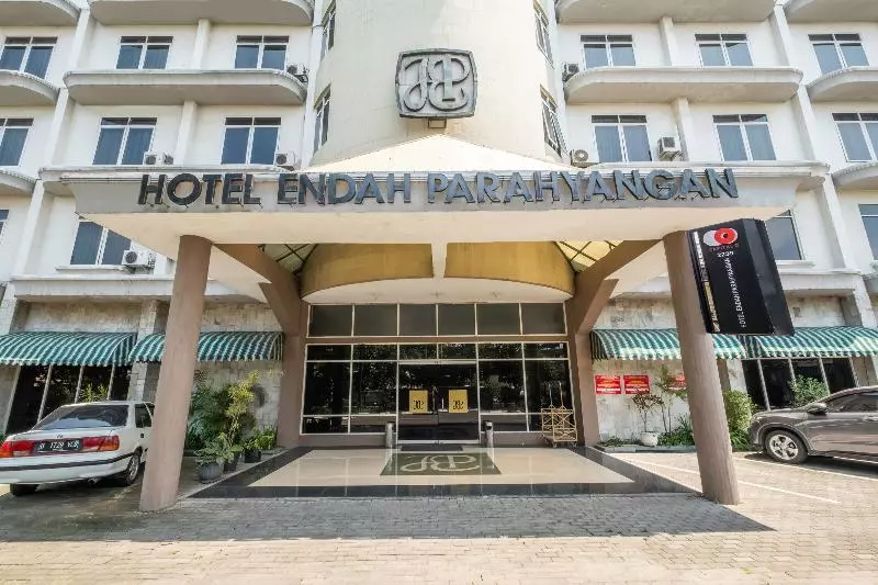 Fotos del hotel Capital O 2239 Hotel Endah Parahyangan:  8