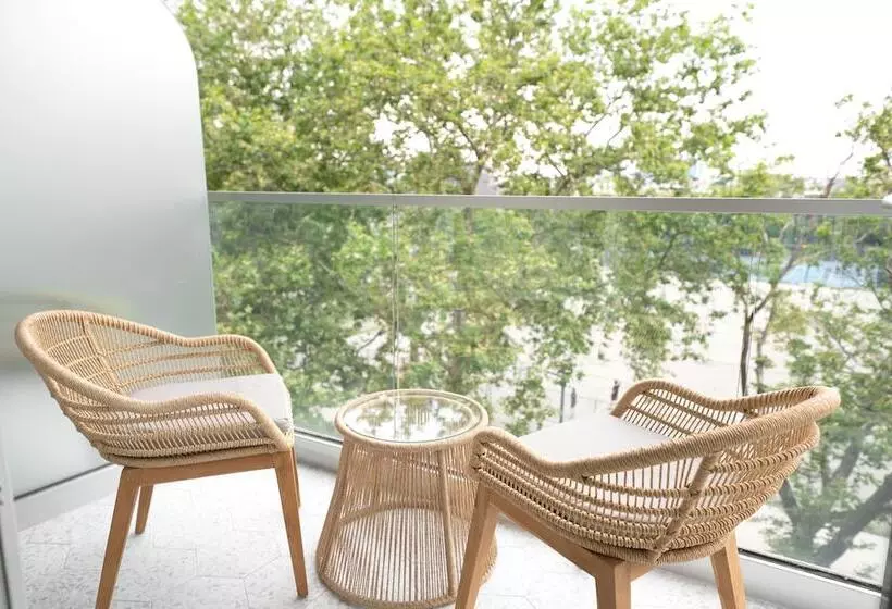 Fotos del hotel Mccarren Hotel & Pool:  14