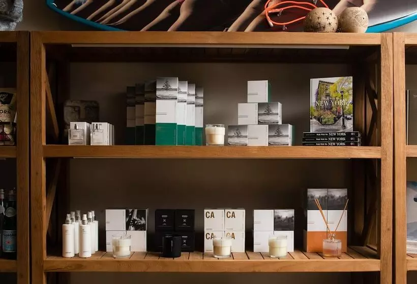 Fotos del hotel Mccarren Hotel & Pool:  15