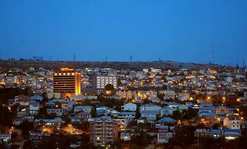 Fotos del hotel Bomo Nairi:  15