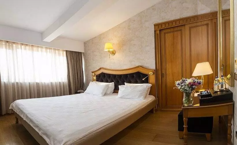 Fotos del hotel Aprilis:  11