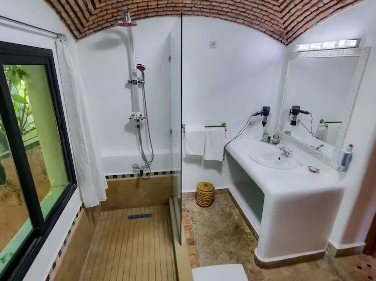 Fotos del hotel La Villa Des Golfs:  25