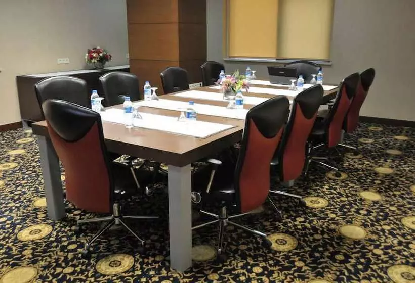 Fotos del hotel MaCity:  11