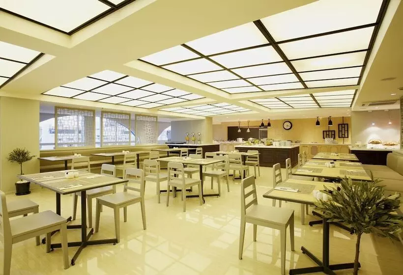 Fotos del hotel The Quarter Hualamphong By Uhg  Sha Extra Plus:  18