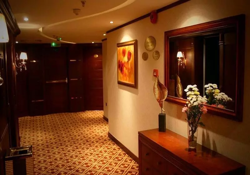 Fotos del hotel Trianon Royal:  12