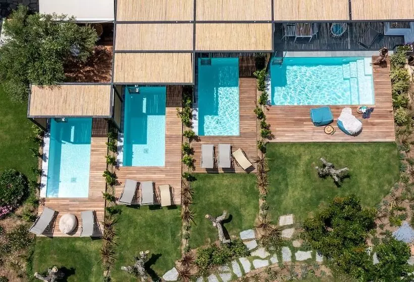 Antigoni Beach Resort