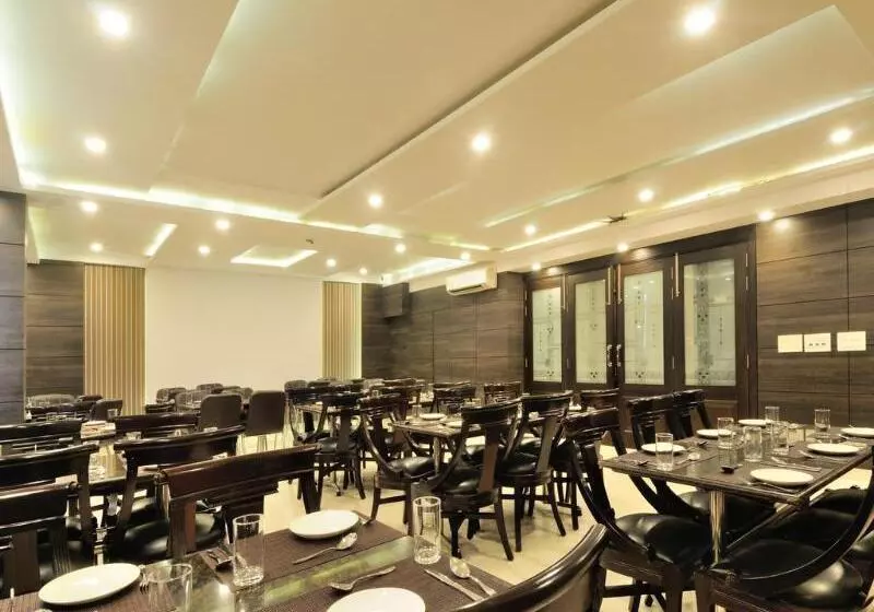 Fotos del hotel Sky Rich International Karol Bagh  Fully Vaccinated Staff:  3