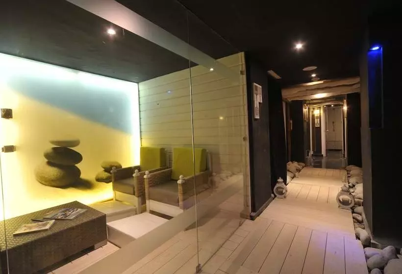 Fotos del hotel Le Trianon Luxury Hotel & Spa:  8