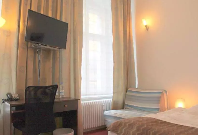 Fotos del hotel Amelie Berlin:  19