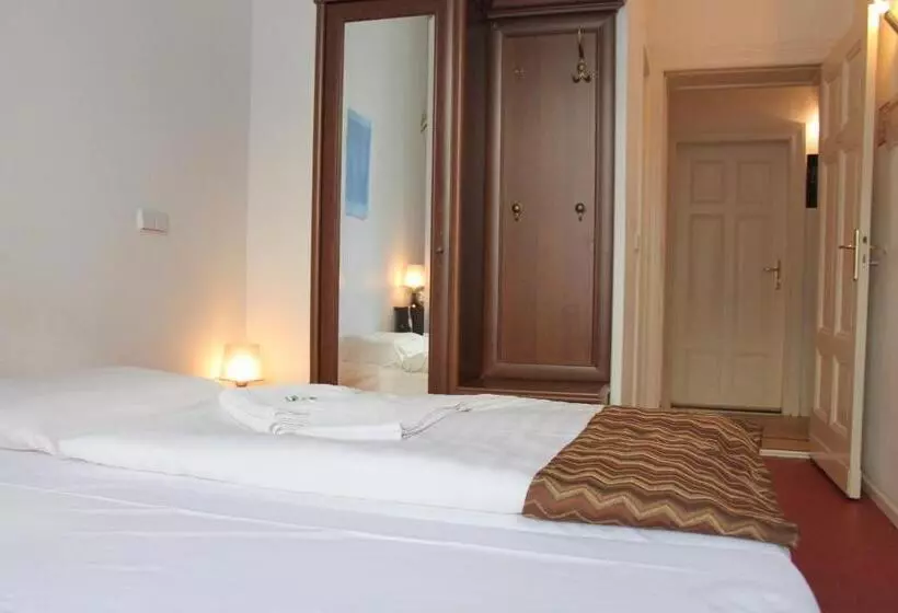 Fotos del hotel Amelie Berlin:  24