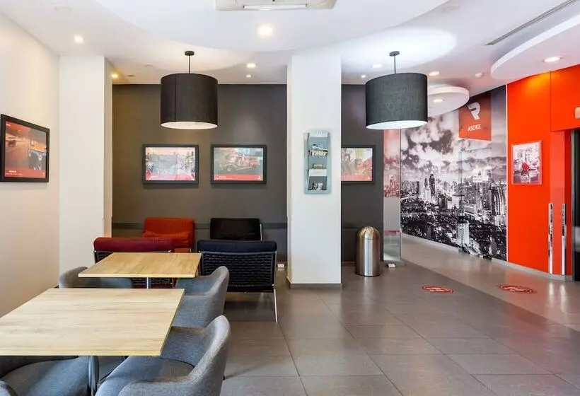 Fotos del hotel Red Planet Bangkok Asoke:  3