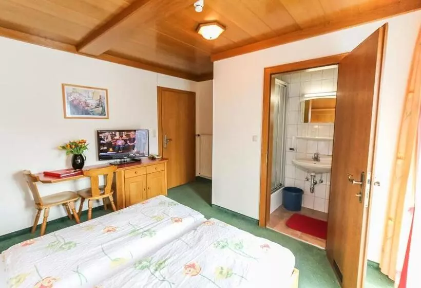 Fotos del hotel Alpen Tauernstüberl:  20