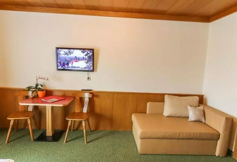 Fotos del hotel Alpen Tauernstüberl:  22