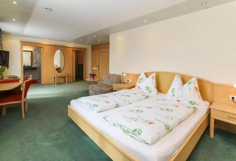 Fotos del hotel Alpen Tauernstüberl:  15