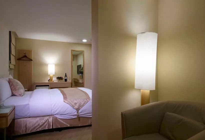 Fotos del hotel Color:  8