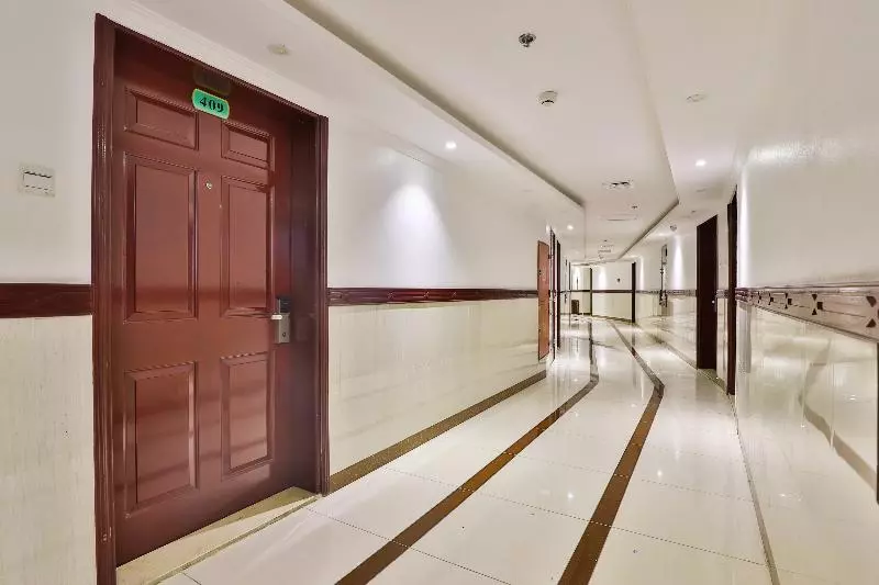 Fotos del hotel Crown Palace  Ajman:  4