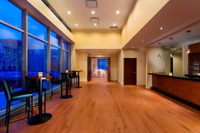 Fotos del hotel Courtyard By Marriott Montreal Downtown:  11