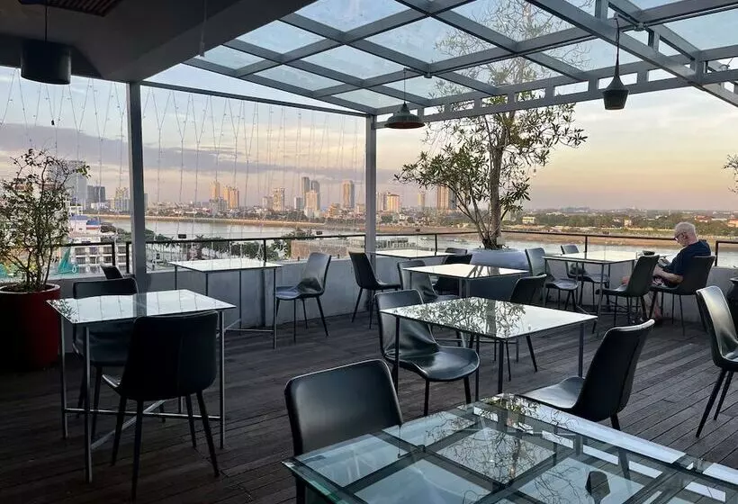 Fotos del hotel The Frangipani Royal Palace:  15