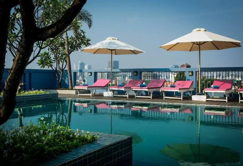 Fotos del hotel The Frangipani Royal Palace:  3