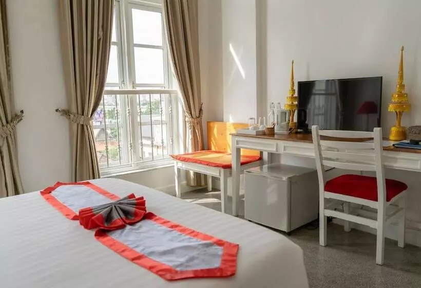 Fotos del hotel The Frangipani Royal Palace:  2