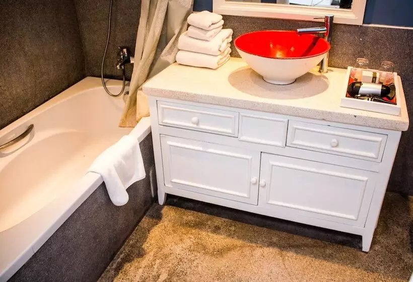 Fotos del hotel The Frangipani Royal Palace:  16