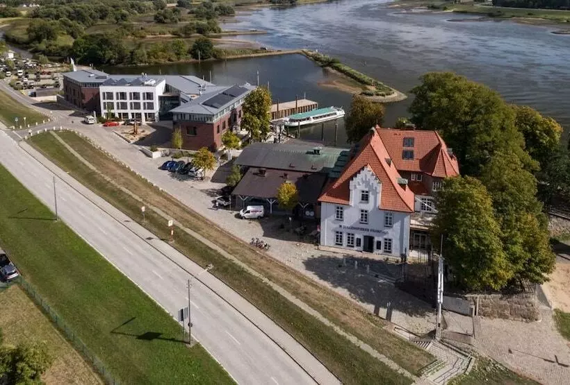 Fotos del hotel Zollenspieker Fährhaus:  5