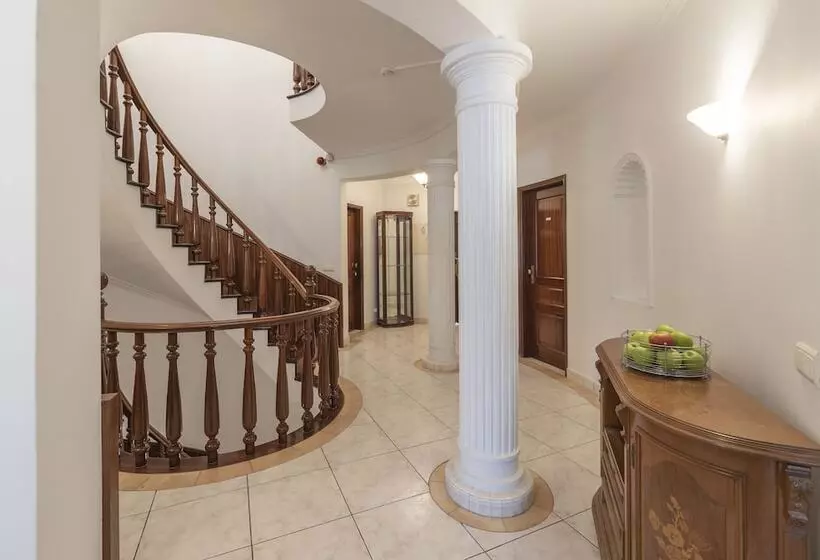 Fotos del hotel Bertolina Guest House:  3