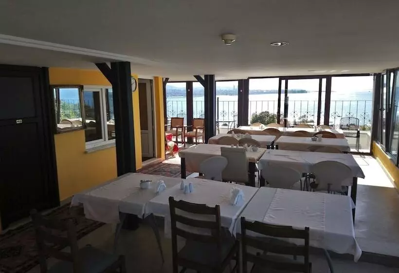 Fotos del hotel Cosmopolitan Park:  2