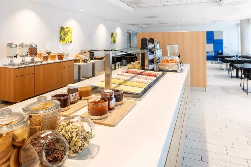 Fotos del hotel Holiday Inn Express Amsterdam Arena Towers, An Ihg:  24